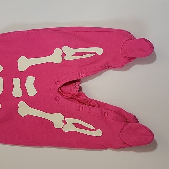 Carter's Pink Glow in the Dark Skeleton Onesie- 6mon - Picture 3 of 5